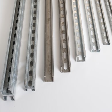 Profilés de montage et fixations