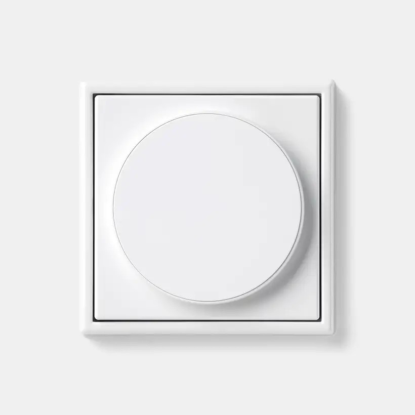 JUNG Magnetic Charger in witte uitvoering voor draadloos opladen van smartphones – Stagobel